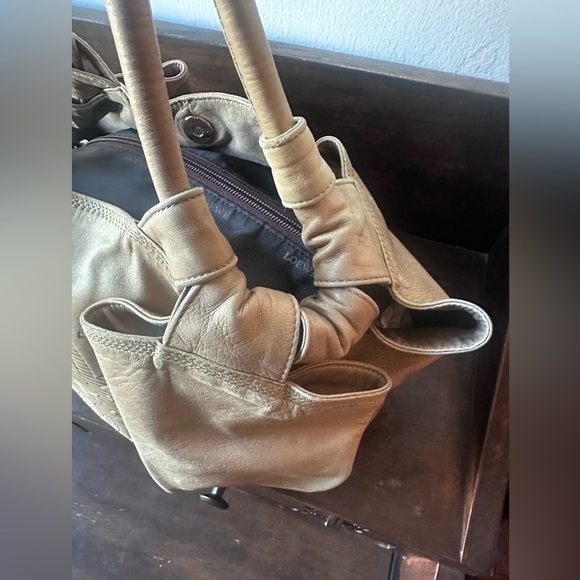 LOEWE Handbag Nappa Aire Leather Gold - Picture 7 of 16